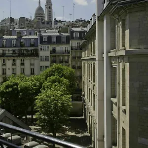 Ostello Le Montclair Montmartre By River Parigi